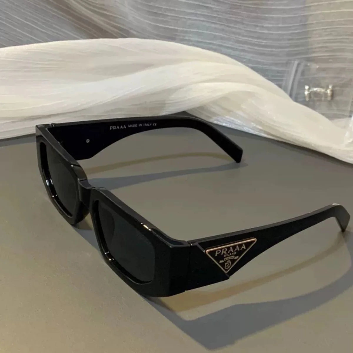 New 2026 European and American Style UV-resistant Men's and Women's Identical Retro Anti-glare Sunglasses, Trendy Sunglasses.